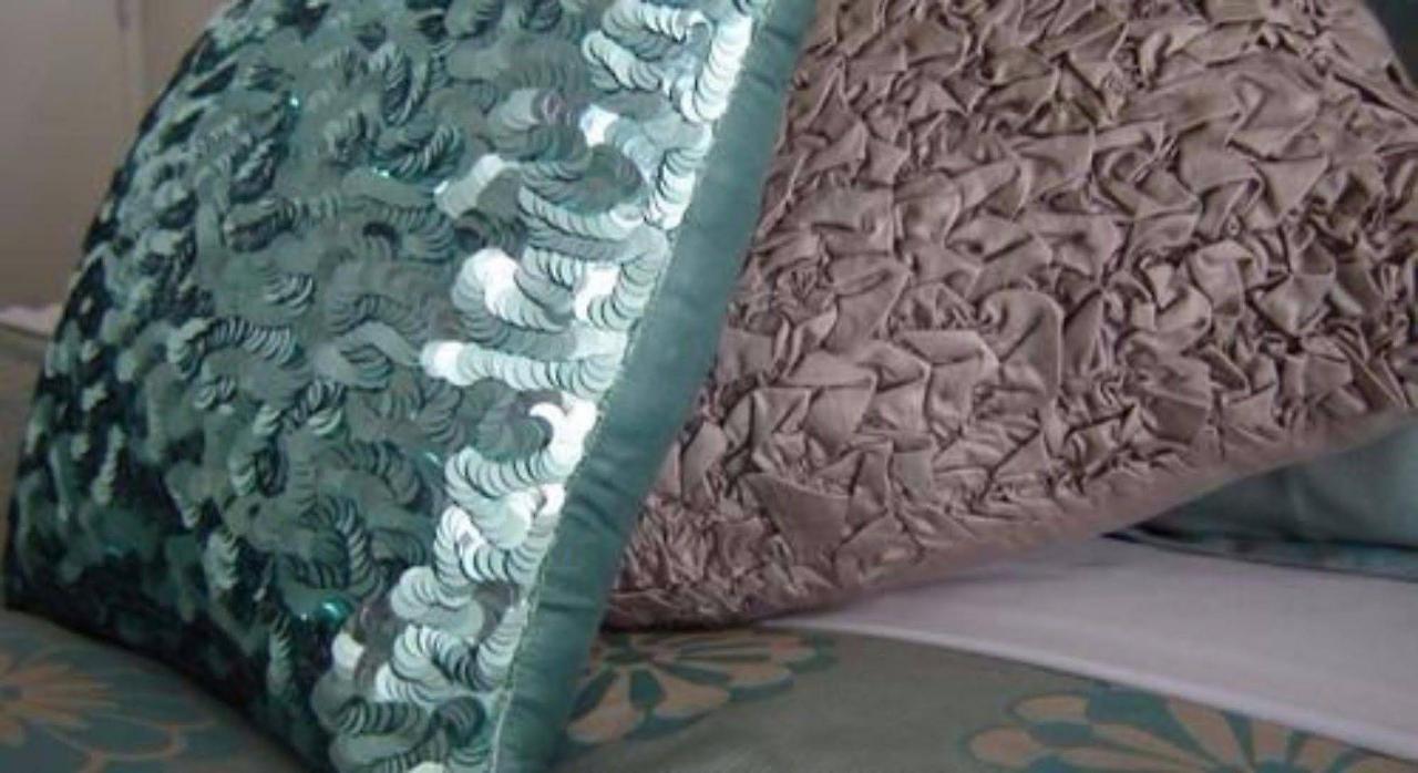 Salerno Motel Apartments Christchurch Ngoại thất bức ảnh Sequin pillows