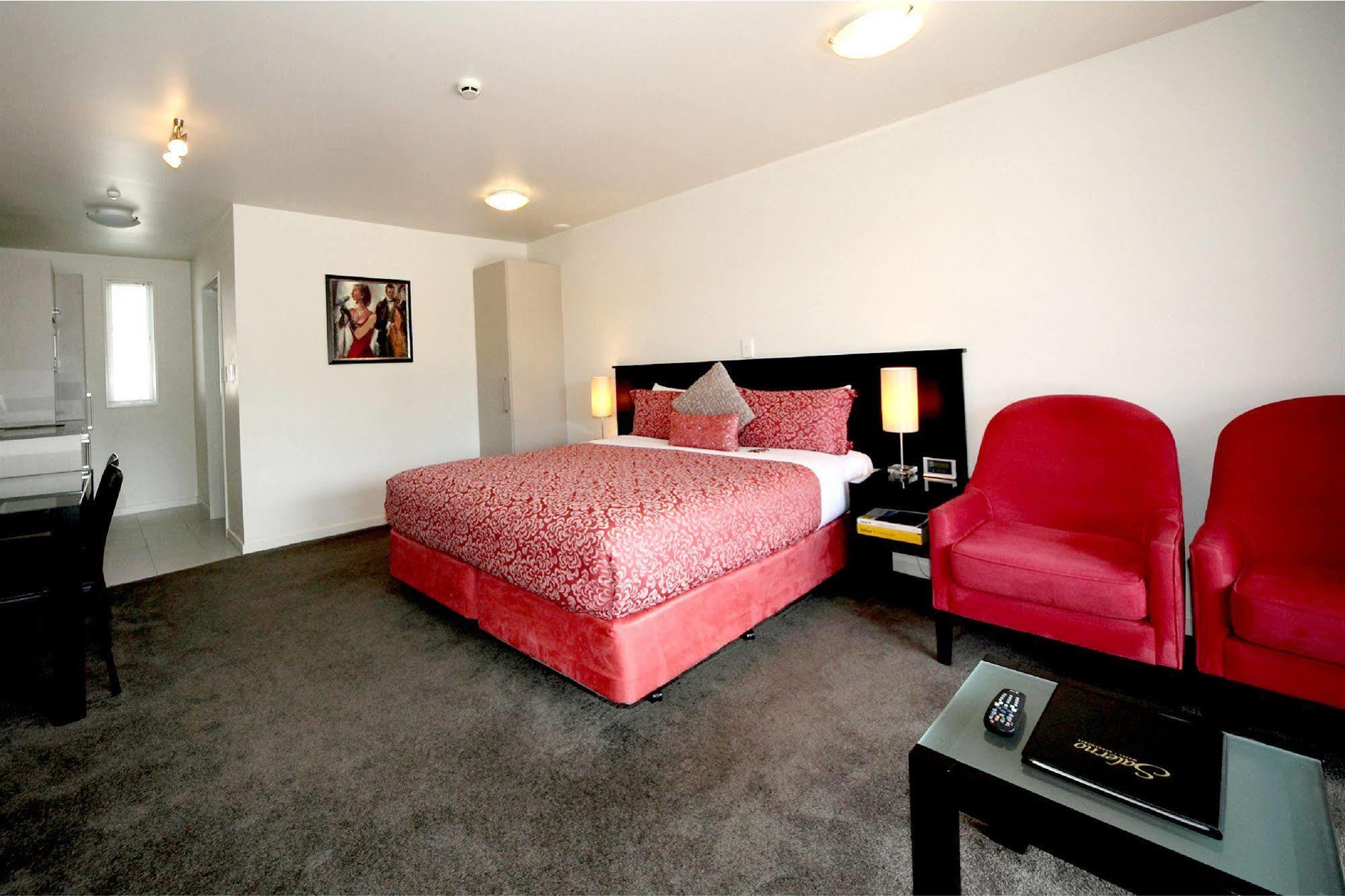 Salerno Motel Apartments Christchurch Ngoại thất bức ảnh A room at the hotel