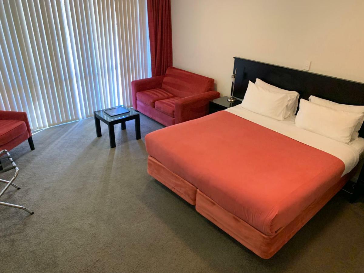 Salerno Motel Apartments Christchurch Ngoại thất bức ảnh A room at the hotel